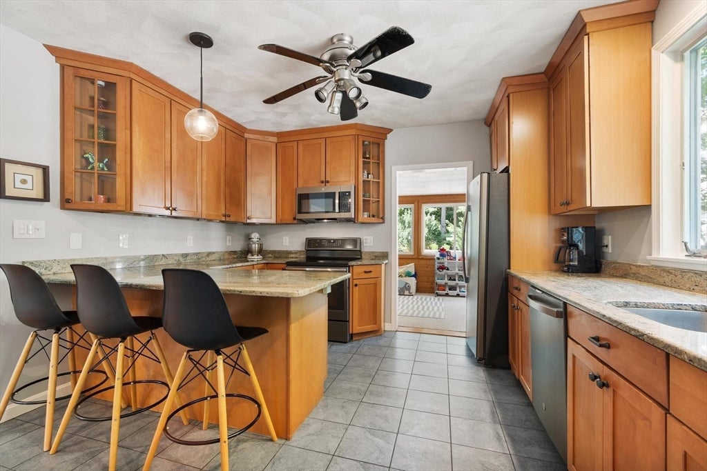 804 Main Street, Lynnfield, MA, 804 Main Street, Lynnfield, MA Photo #6