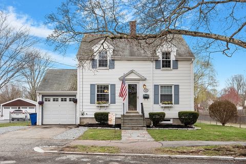 68 Gould Street Wakefield MA 01880