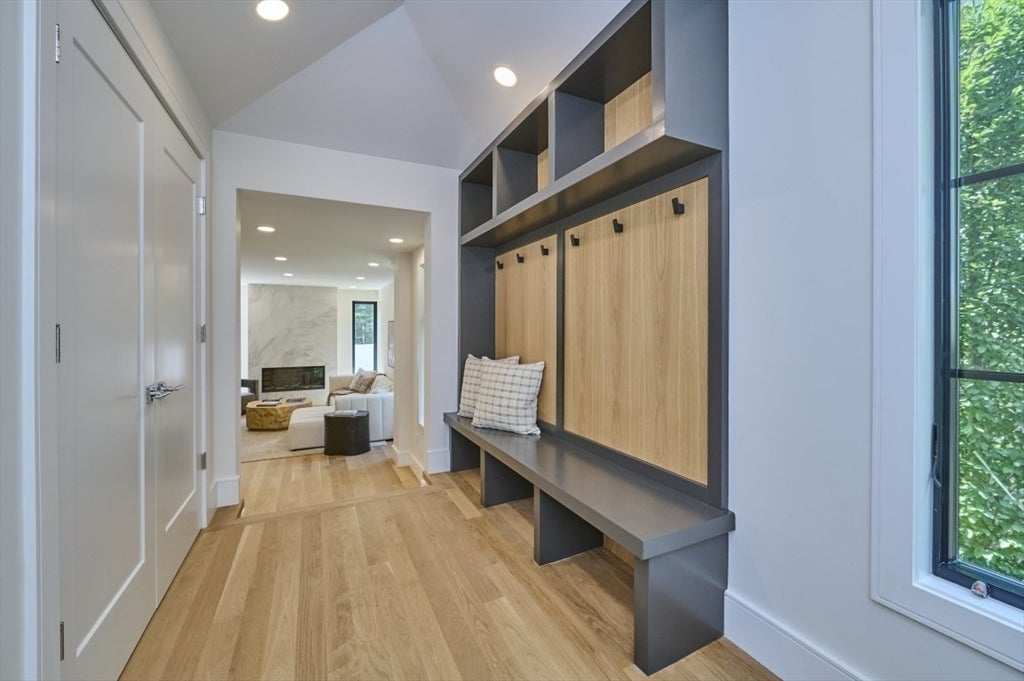 123 Fuller B