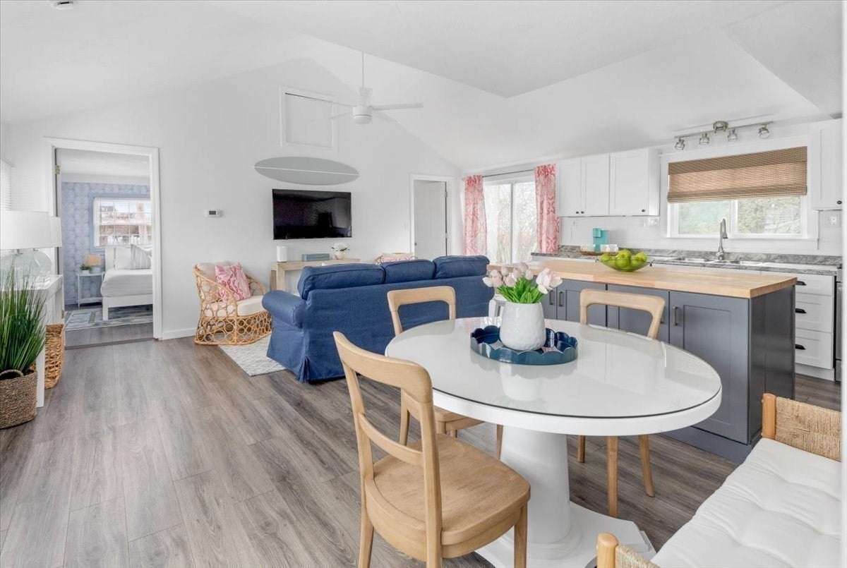 30 Roosevelt Rd #1, Marshfield, MA Photo #6