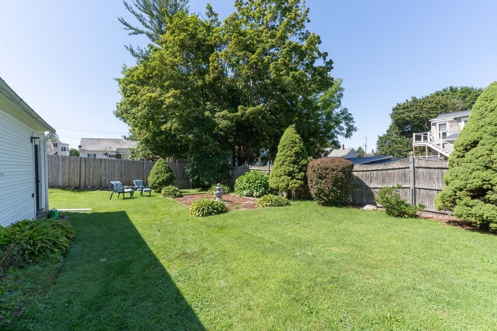 6 Maynard St, Webster, MA, 6 Maynard St, Webster, MA Photo #34