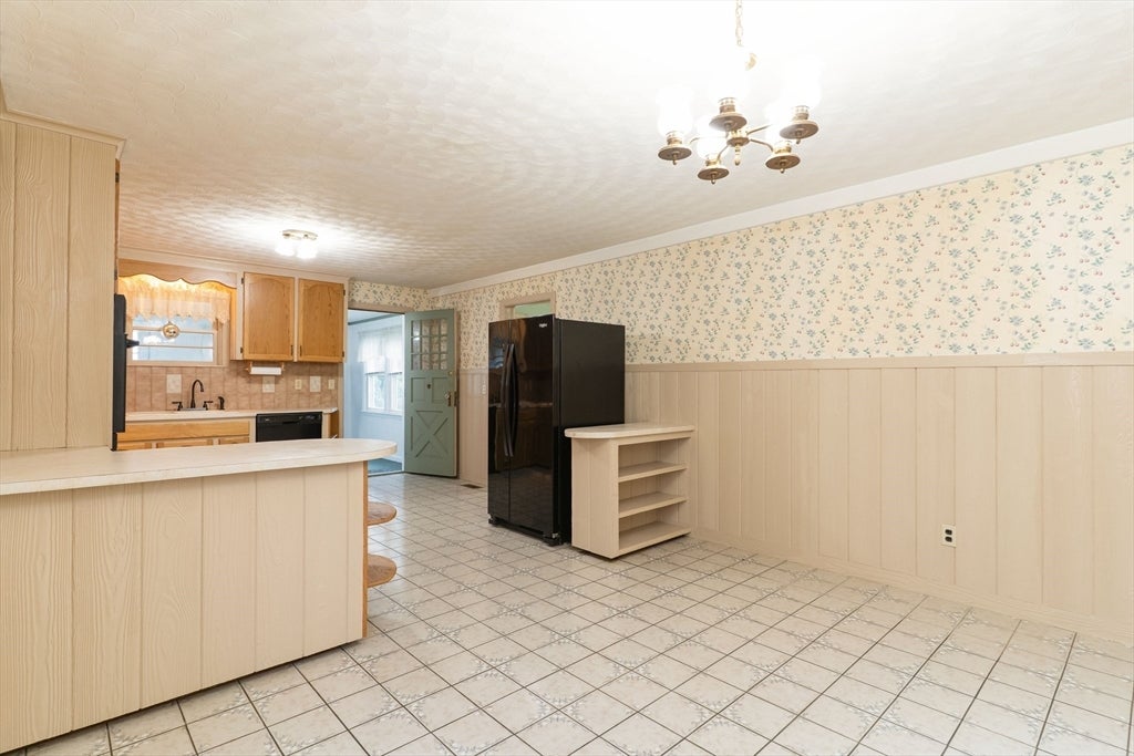 6 Maynard St, Webster, MA, 6 Maynard St, Webster, MA Photo #10