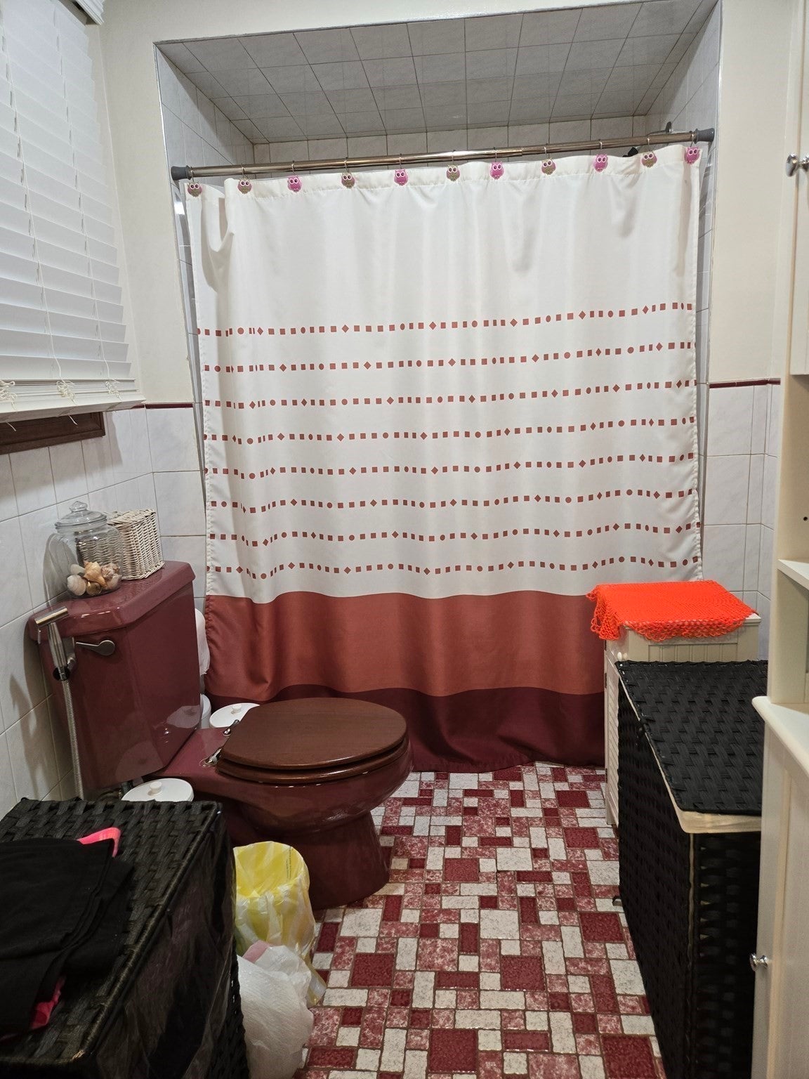 169 Chavenson St, Fall River, MA Photo #9