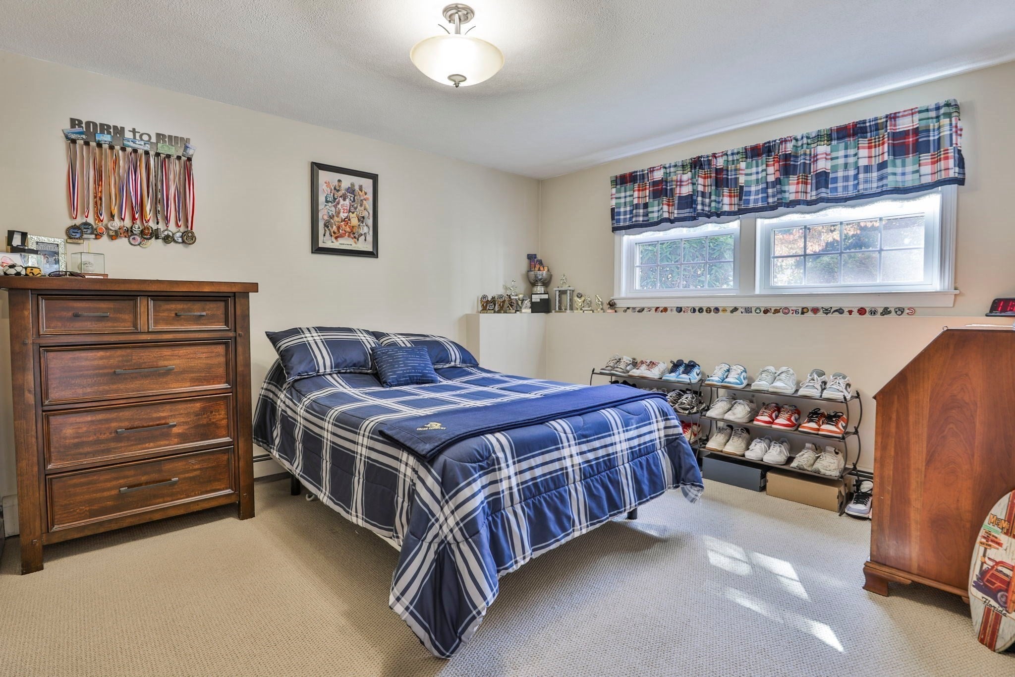 25 Indian Rock Dr, Saugus, MA Photo #22
