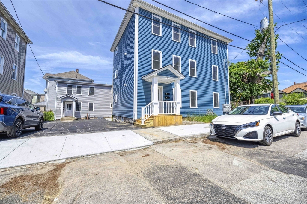 155 Mason St