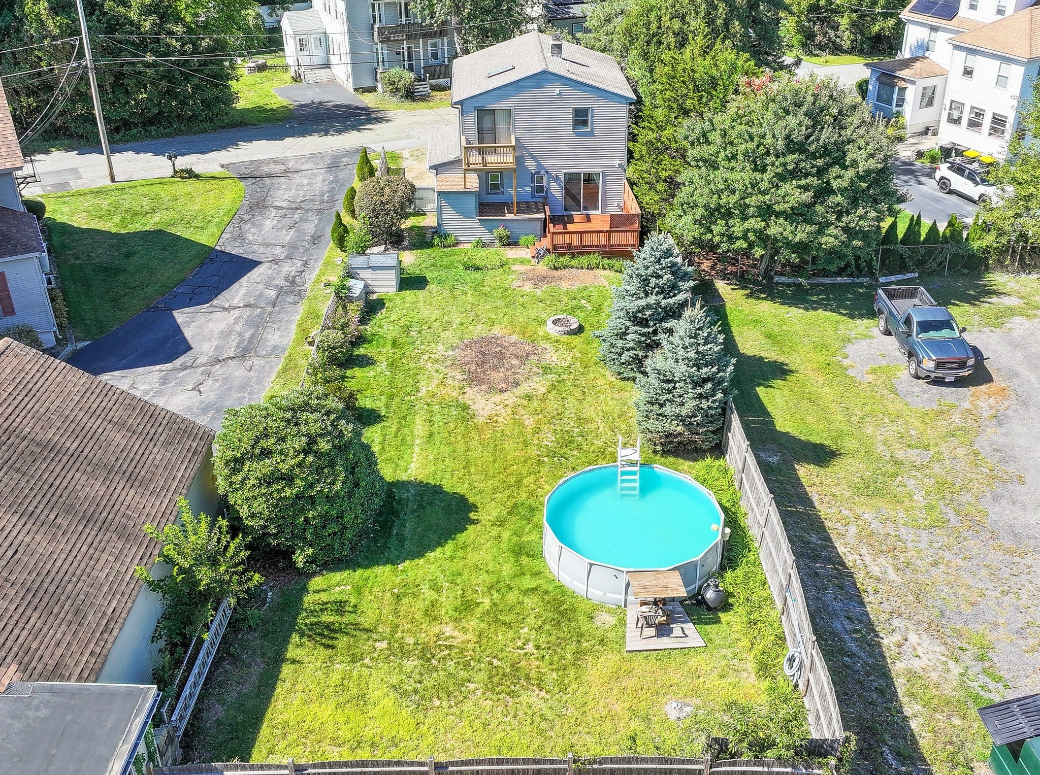 31 Stockholm St, Bellingham, MA Photo #9