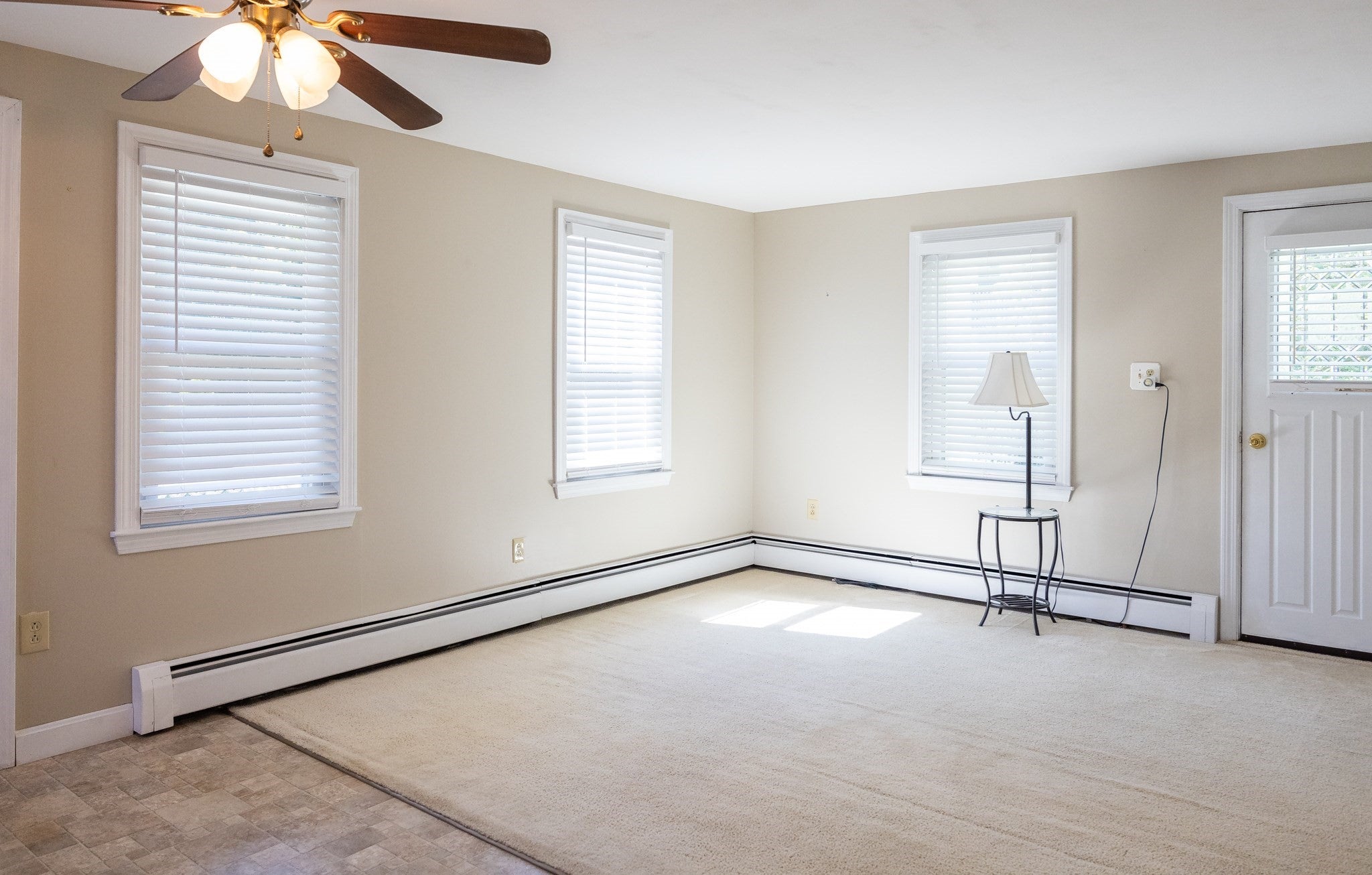 31 Stockholm St, Bellingham, MA Photo #15
