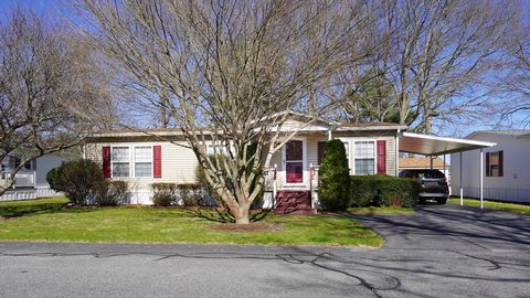 227 White Oak Terrace 227 Taunton MA 02780