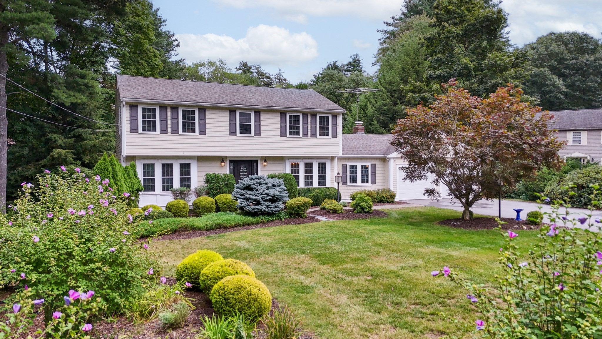 Photo of 6 Murphy Circle, Framingham, MA