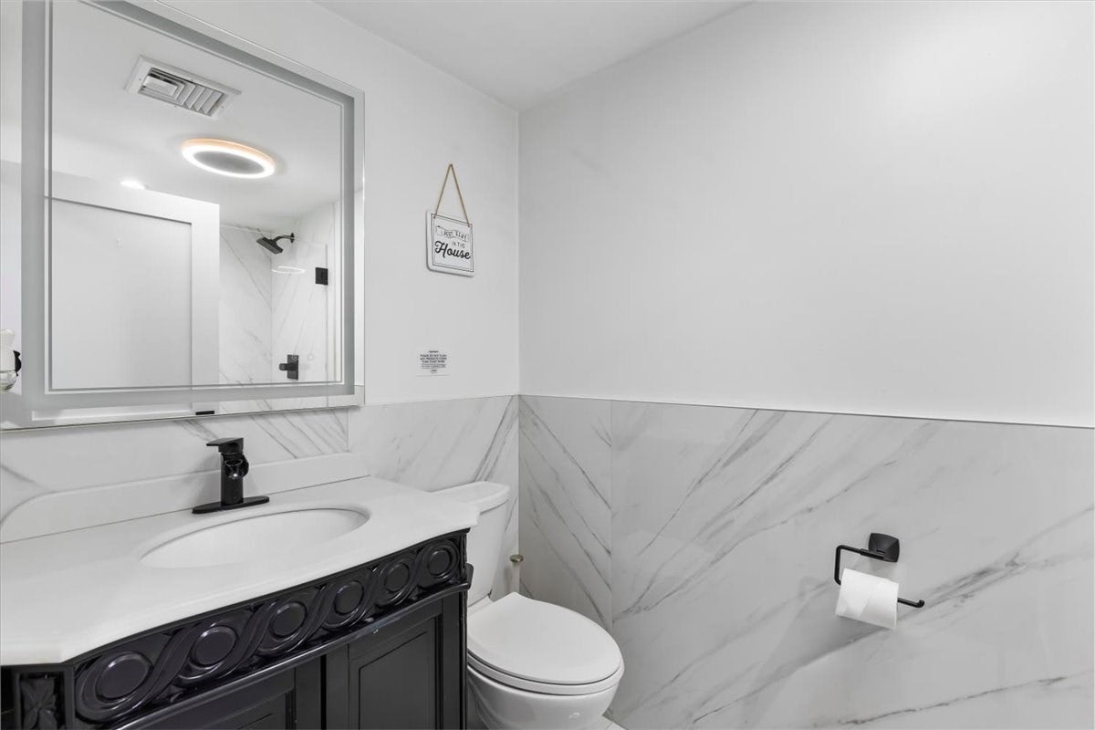 901 Randolph Ave, Milton, MA, 901 Randolph Ave, Milton, MA Photo #7