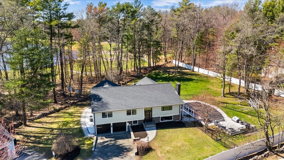 901 Randolph Ave, Milton, MA, 901 Randolph Ave, Milton, MA Photo #21