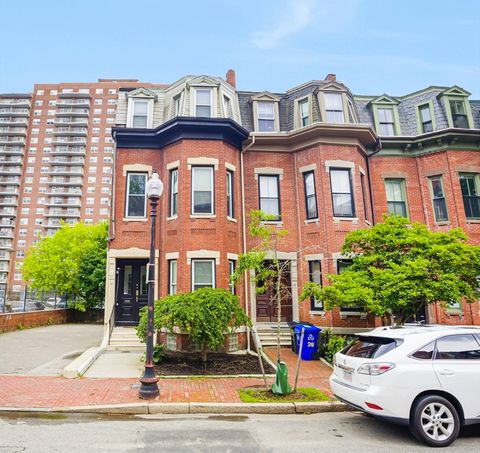 31 Worthington St. Boston MA 02120