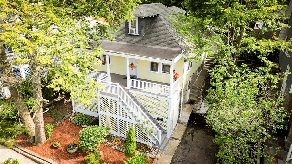 Photo of 15 Murray Hill Rd, Medford, MA
