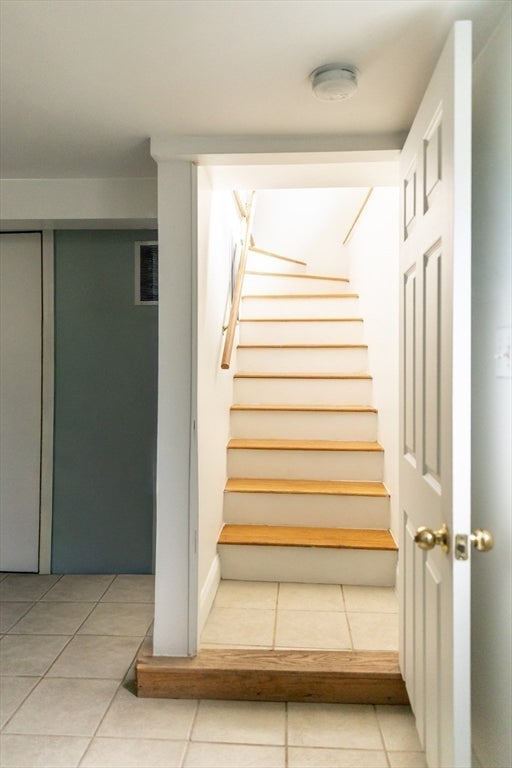 15 Murray Hill Rd, Medford, MA Photo #29