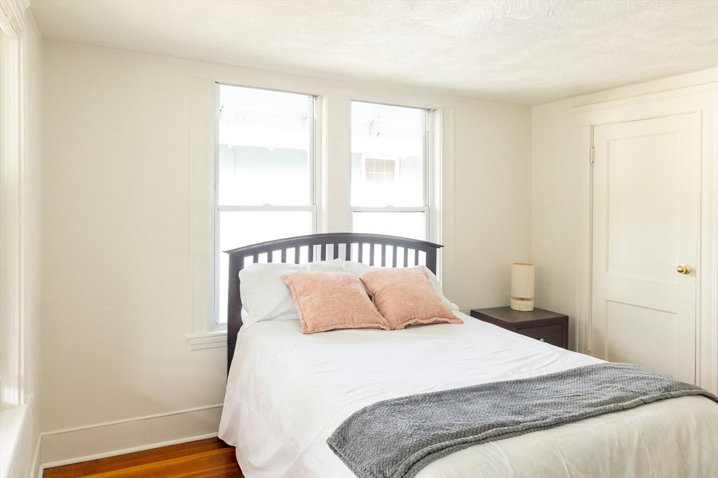 15 Murray Hill Rd, Medford, MA Photo #19