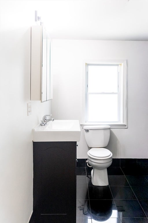 15 Murray Hill Rd, Medford, MA Photo #17