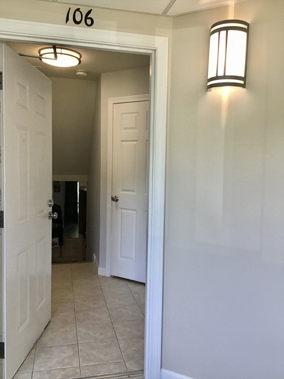 2 Duck Pond Rd 106