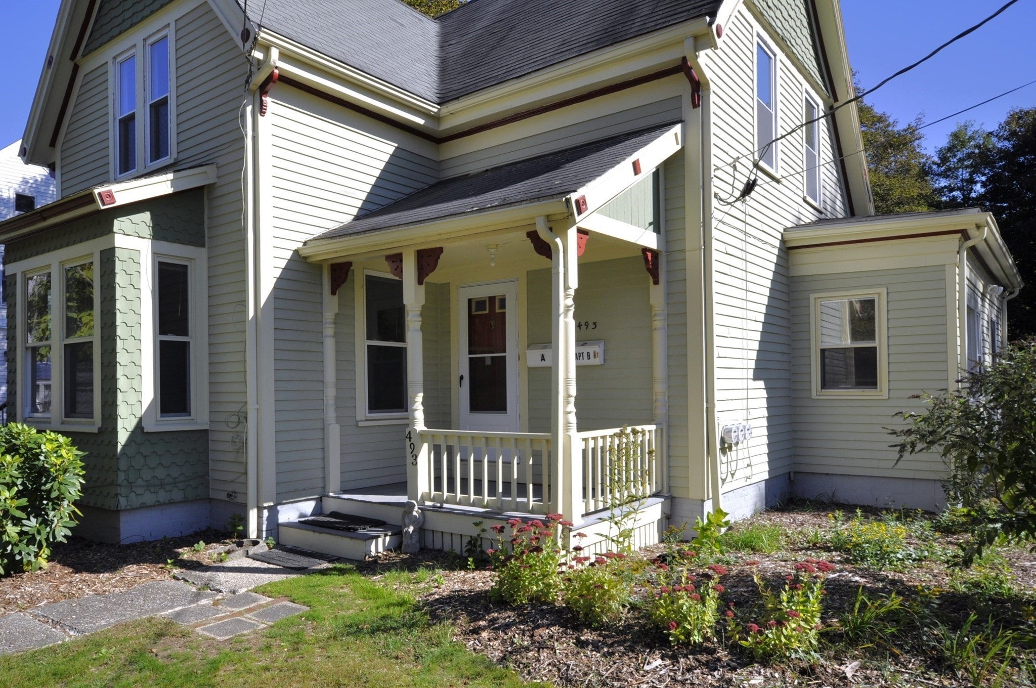 493 Central St, East Bridgewater, MA Photo #2