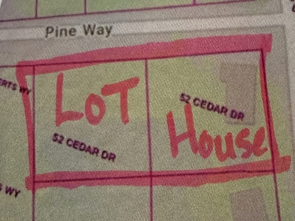 52 Cedar Dr