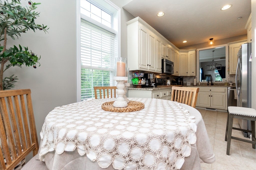 4 Kingson Ln #1, Medway, MA, 4 Kingson Ln #1, Medway, MA Photo #6