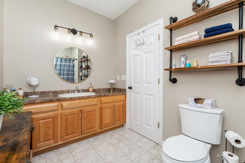 4 Kingson Ln #1, Medway, MA, 4 Kingson Ln #1, Medway, MA Photo #16