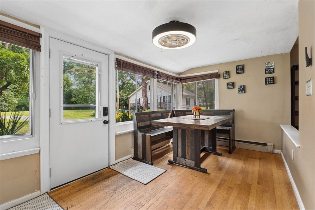 70 Mirror Lake Ave #70, Norfolk, MA Photo #15