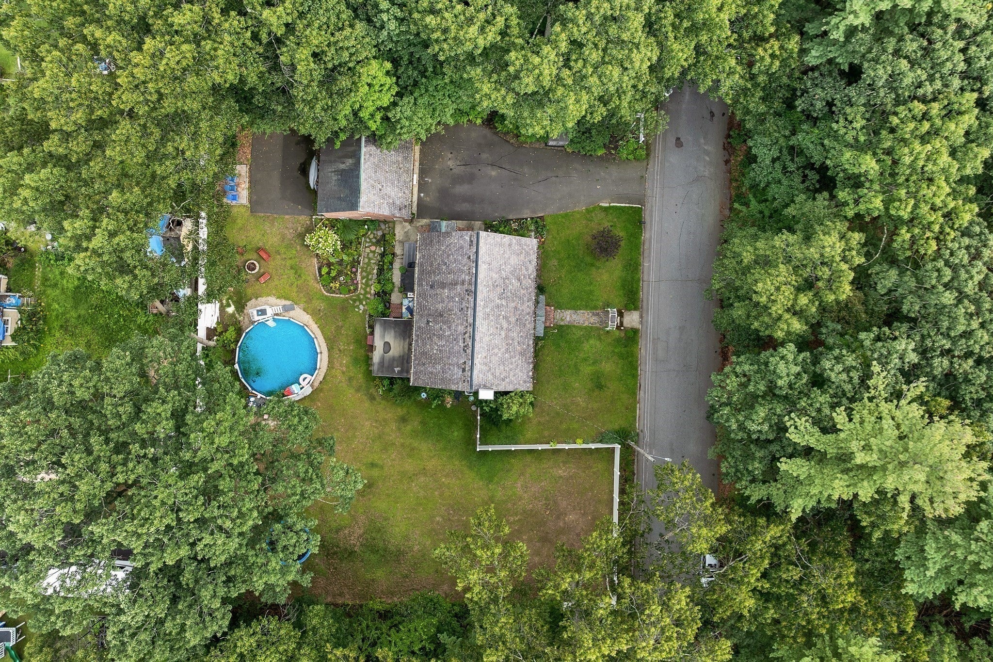 5 Grant St, Chelmsford, MA Photo #33