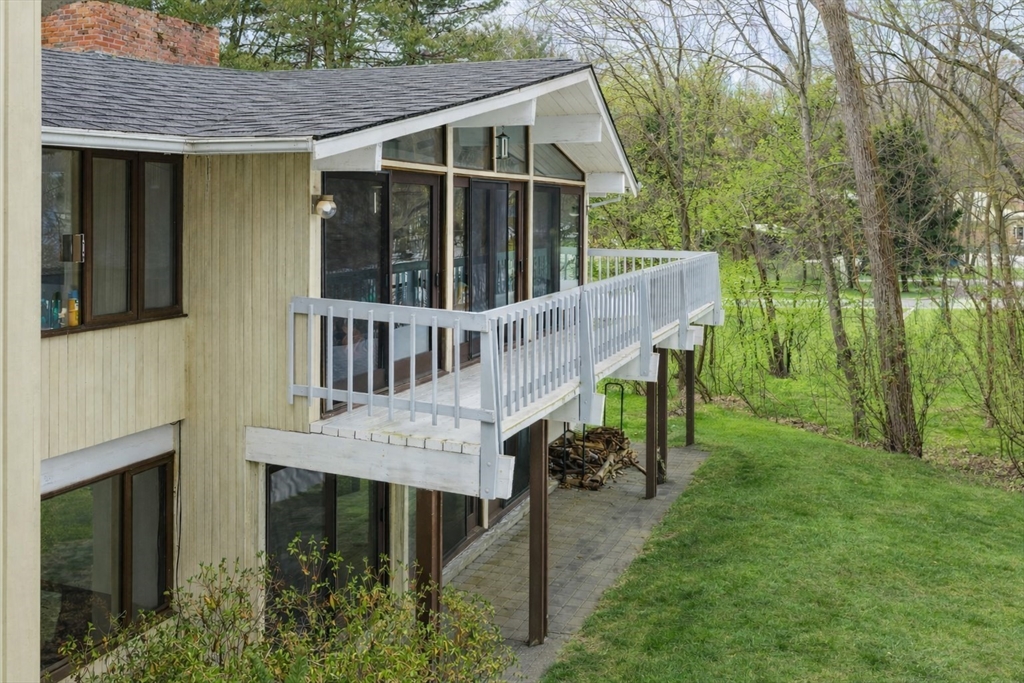 58 Solomon Pierce Rd