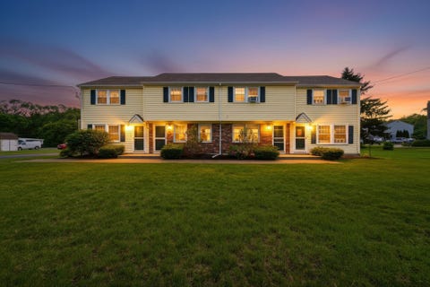 Photo of 6 George St #C, Plainville, MA 02762 (MLS # 73540753)
