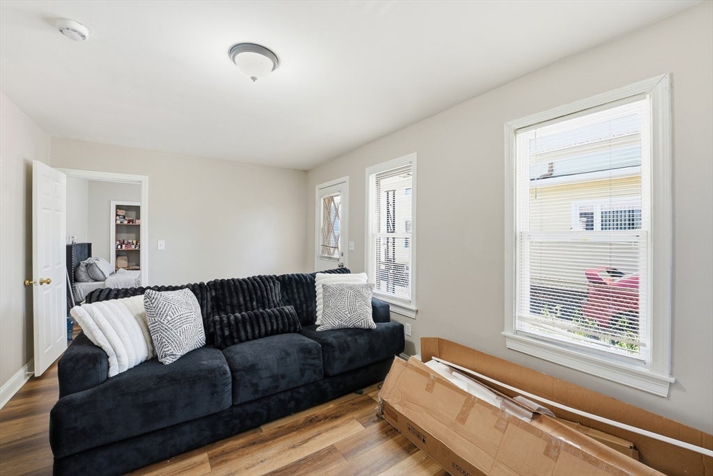 90 Walnut St
