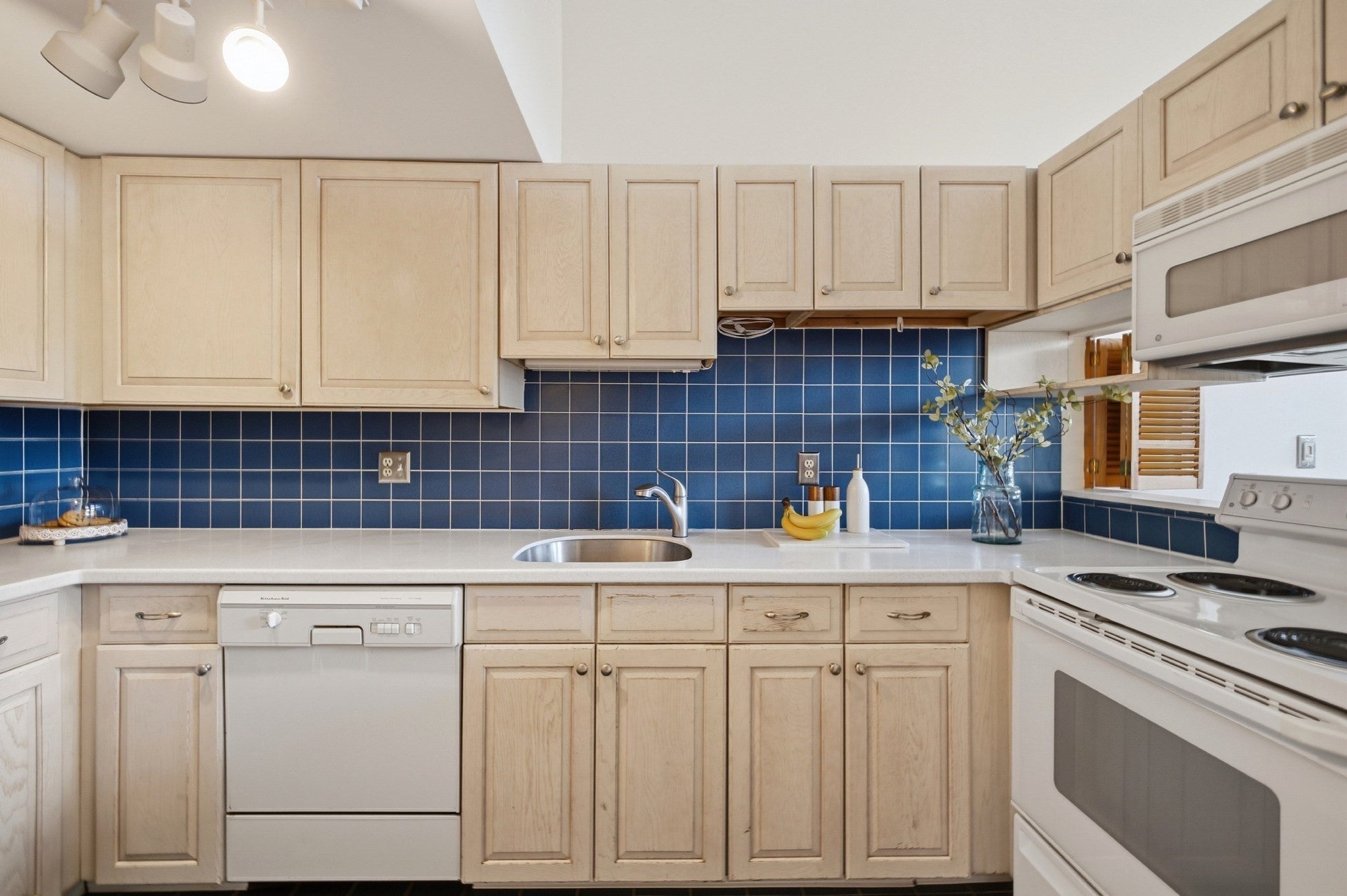 94 Newbury Ave #402, Quincy, MA, 94 Newbury Ave #402, Quincy, MA Photo #10