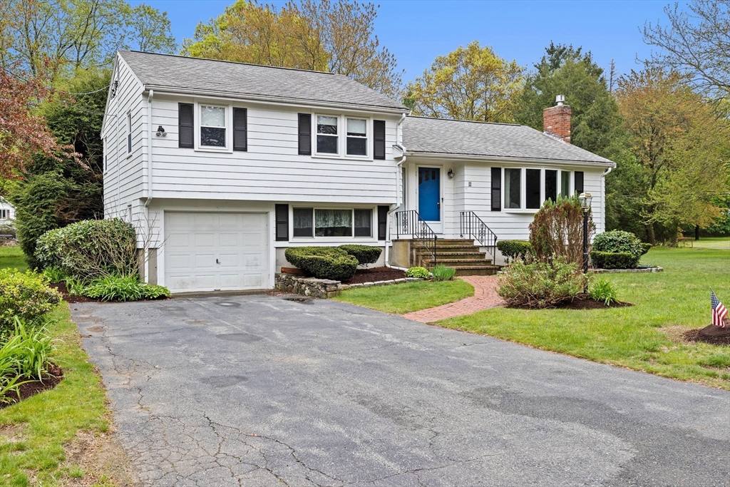 11 Janice Rd