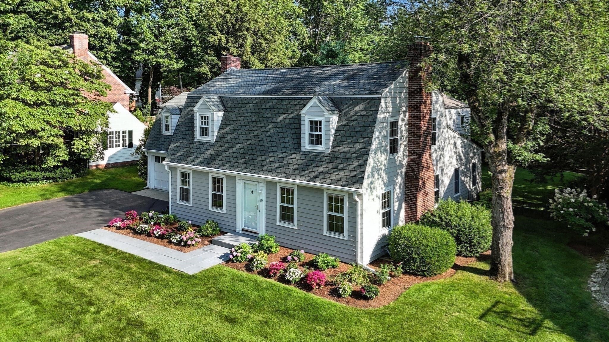 29 Englewood Rd