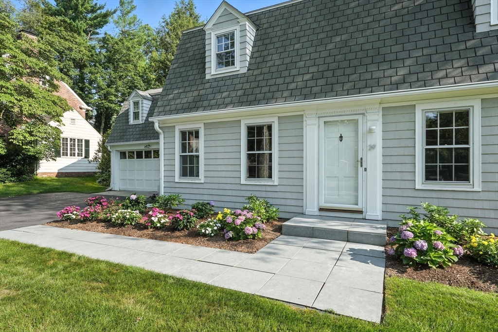 29 Englewood Rd