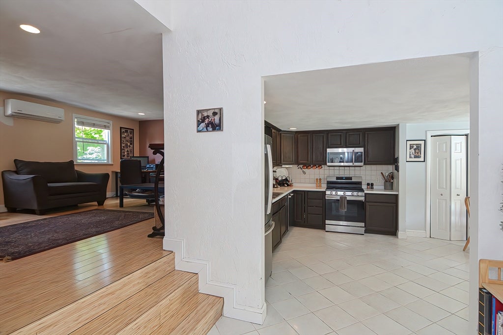15 Bower S Bower AVE, Malden, MA, 15 Bower S Bower AVE, Malden, MA Photo #6