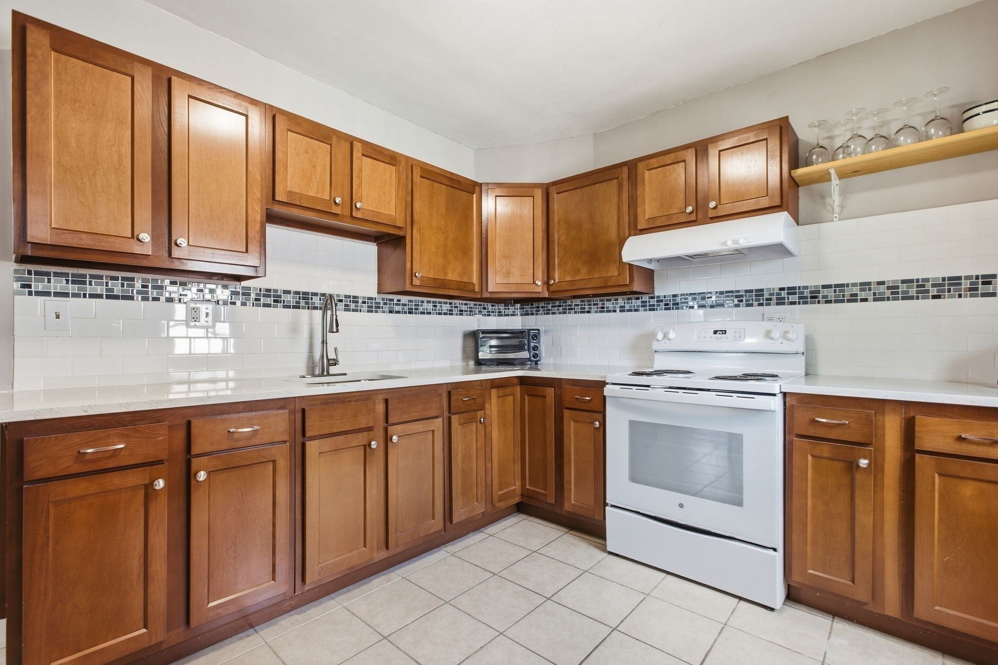 149 Greenfield Road, Boston, MA, 149 Greenfield Road, Boston, MA Photo #17