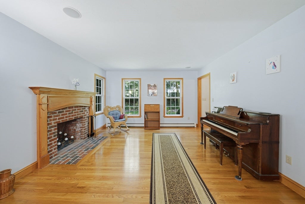 259 Cherry St, Bridgewater, MA, 259 Cherry St, Bridgewater, MA Photo #17