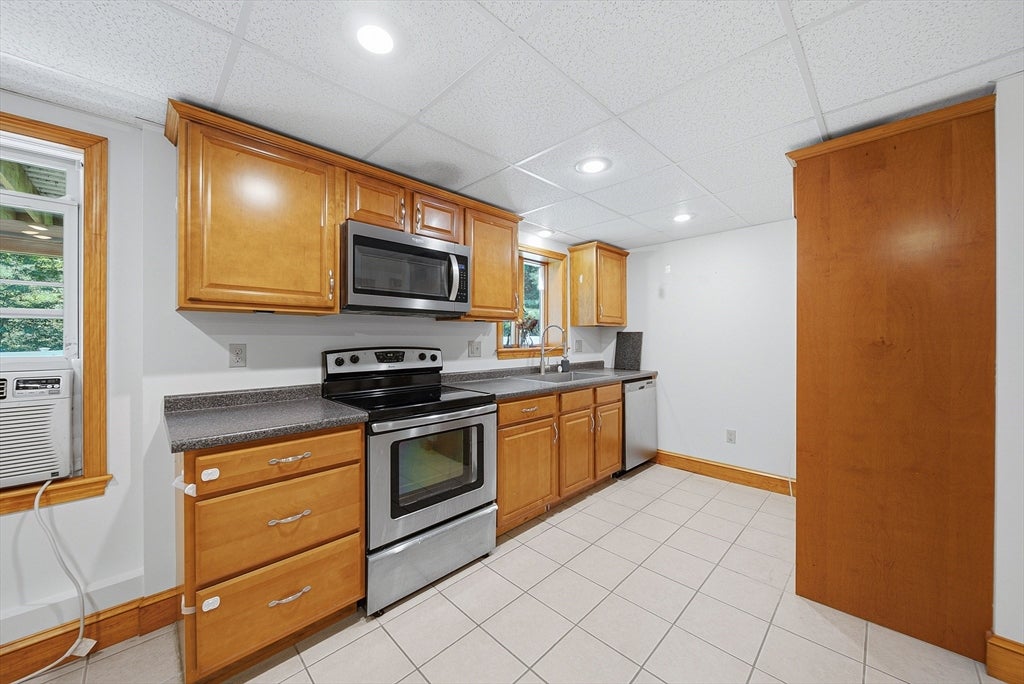 259 Cherry St, Bridgewater, MA, 259 Cherry St, Bridgewater, MA Photo #35