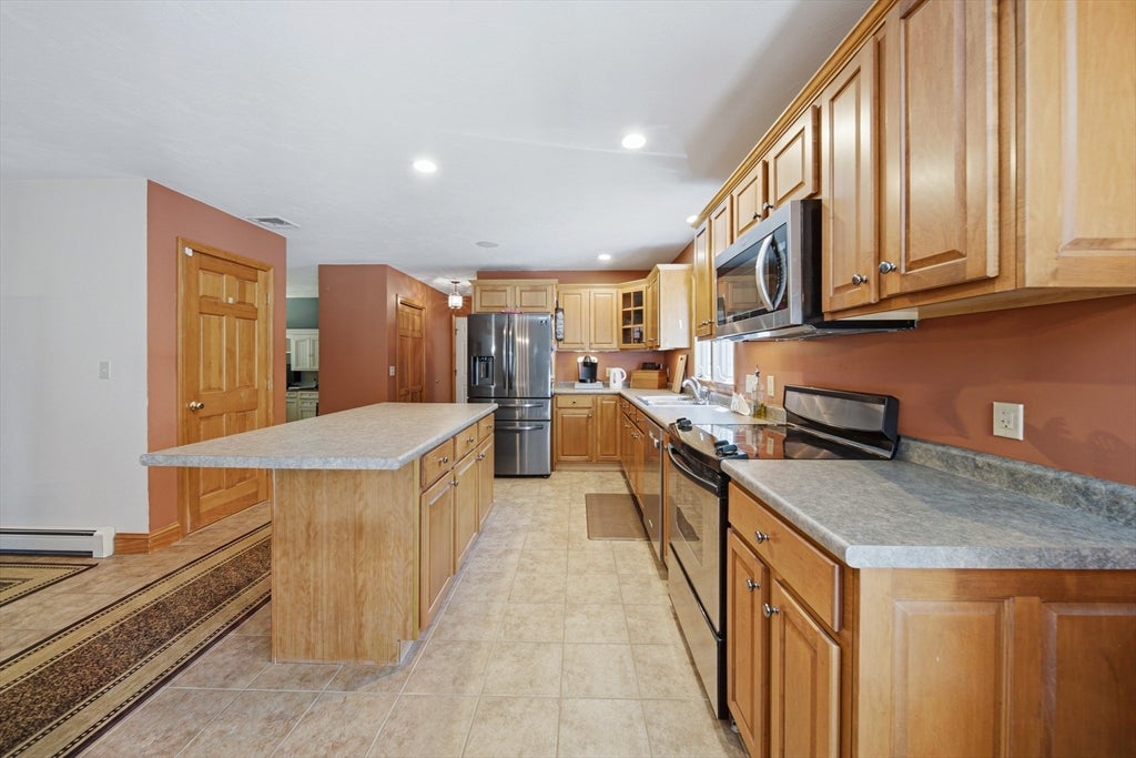 259 Cherry St, Bridgewater, MA, 259 Cherry St, Bridgewater, MA Photo #10