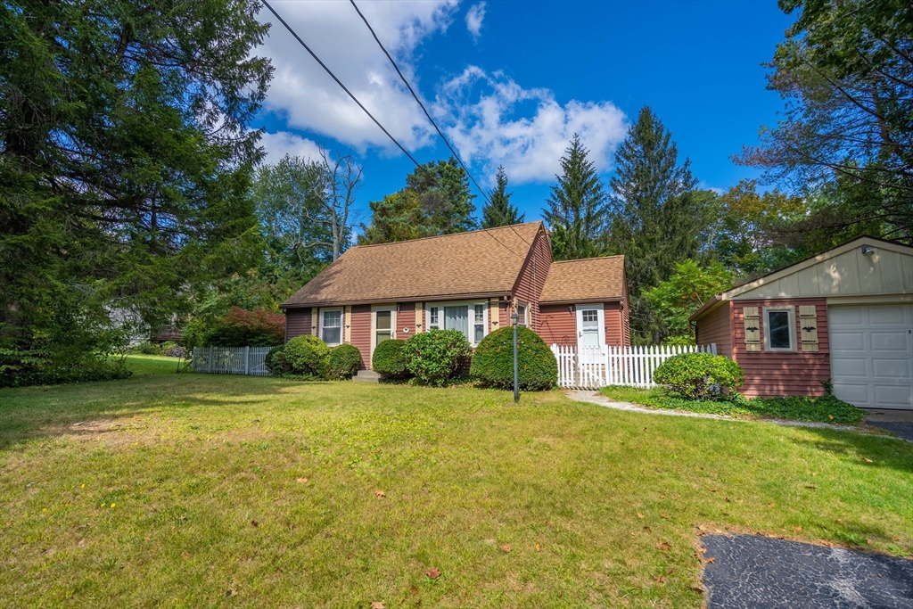 1472 Main Street