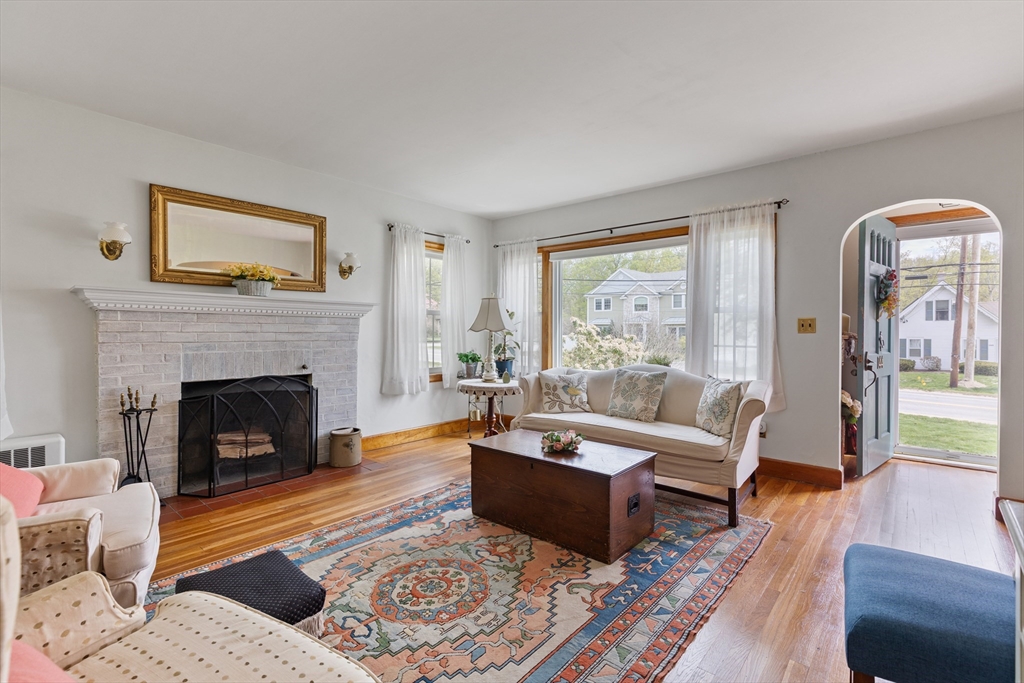 144 Hayden Rowe St, Hopkinton, MA Photo #5