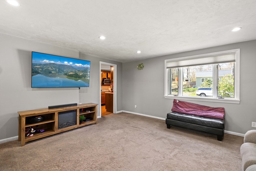 69 Highland Ave, Mansfield, MA, 69 Highland Ave, Mansfield, MA Photo #7