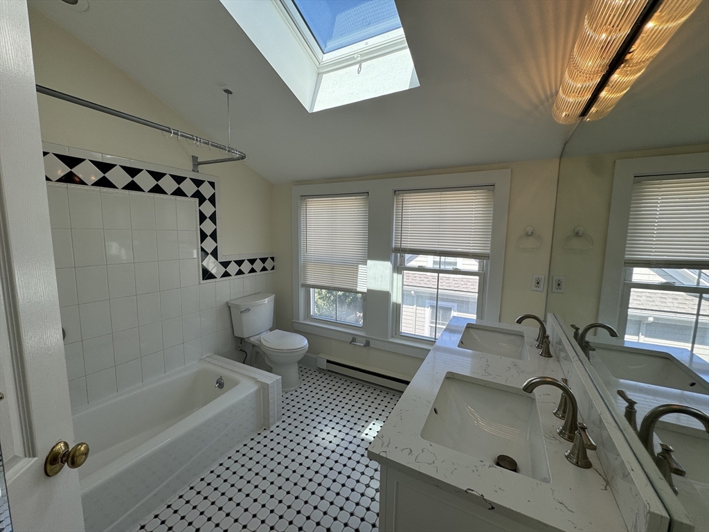 Belmont, Massachusetts 02478, United States, 3 Bedrooms Bedrooms, ,3 BathroomsBathrooms,Residential,Pending,116423