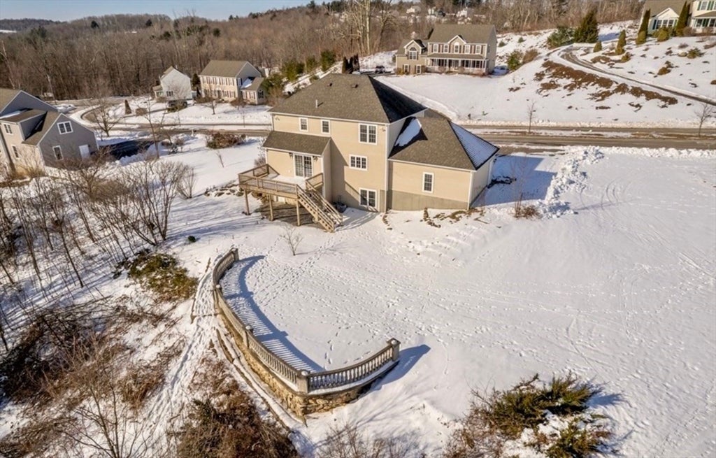 8 Vista Cir