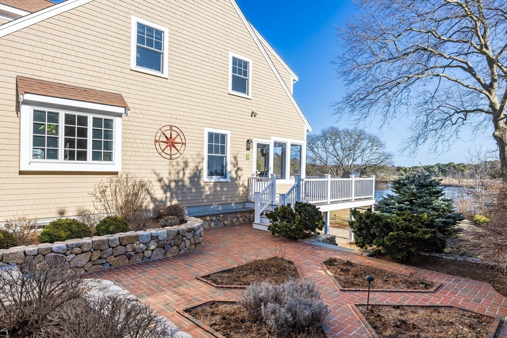 Barnstable, Massachusetts 02655, United States, 5 Bedrooms Bedrooms, ,6 BathroomsBathrooms,Residential,Active,96923