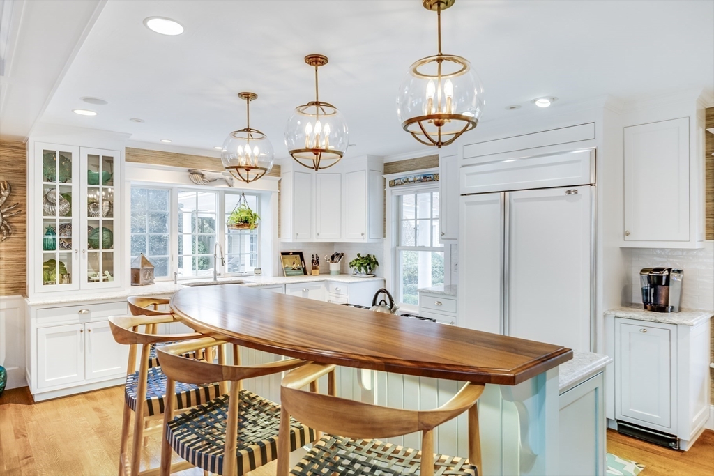 Barnstable, Massachusetts 02655, United States, 5 Bedrooms Bedrooms, ,6 BathroomsBathrooms,Residential,Active,96923