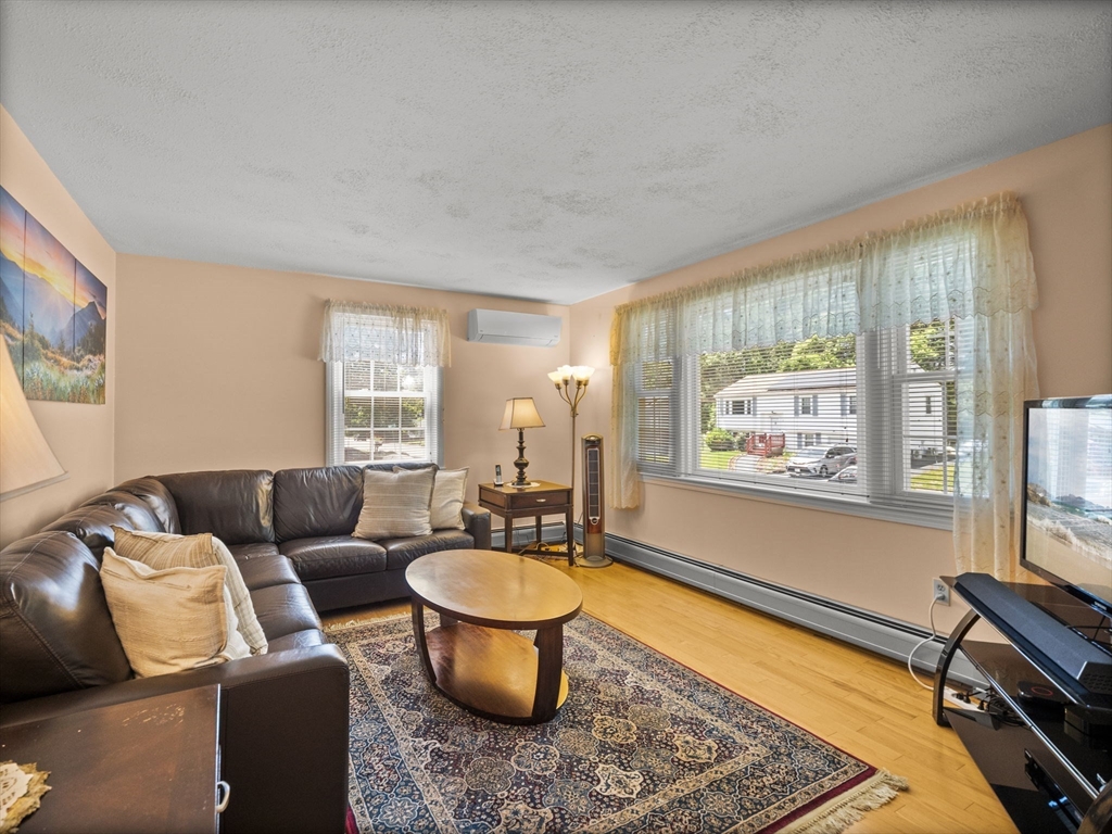 149 Freda Ln