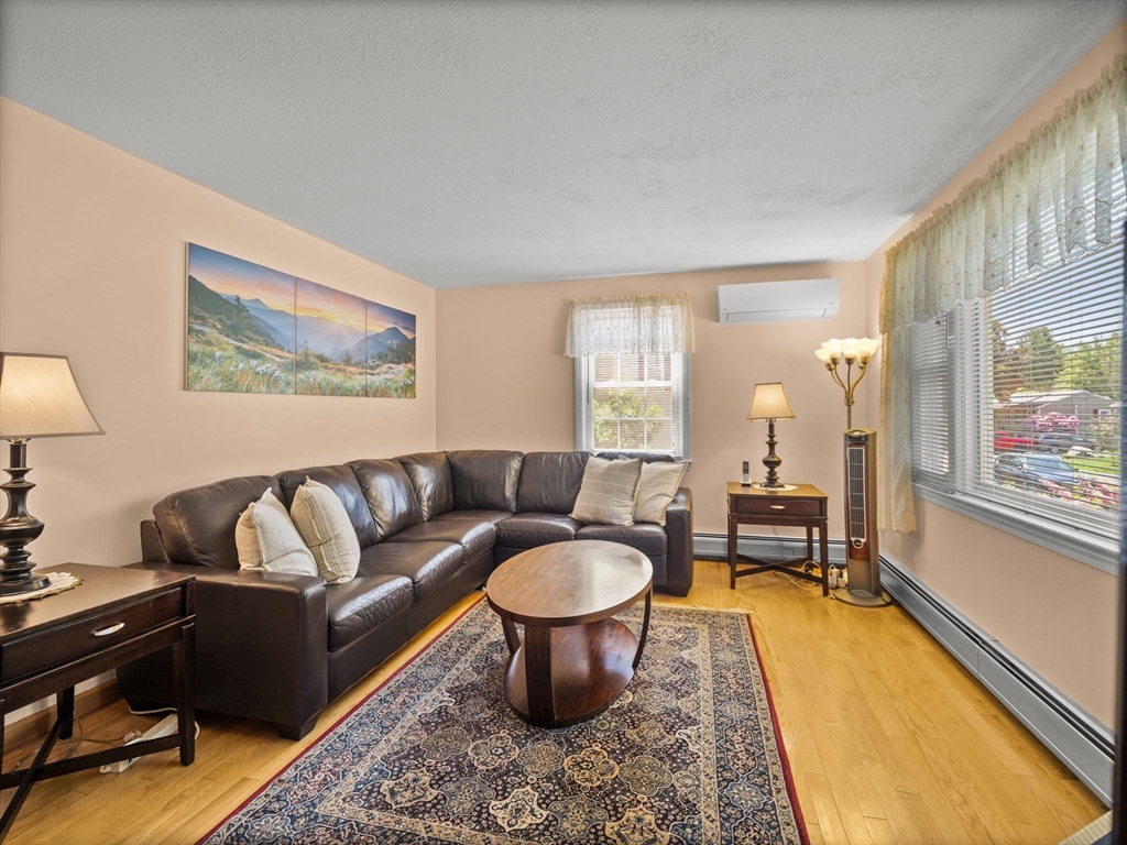 149 Freda Ln