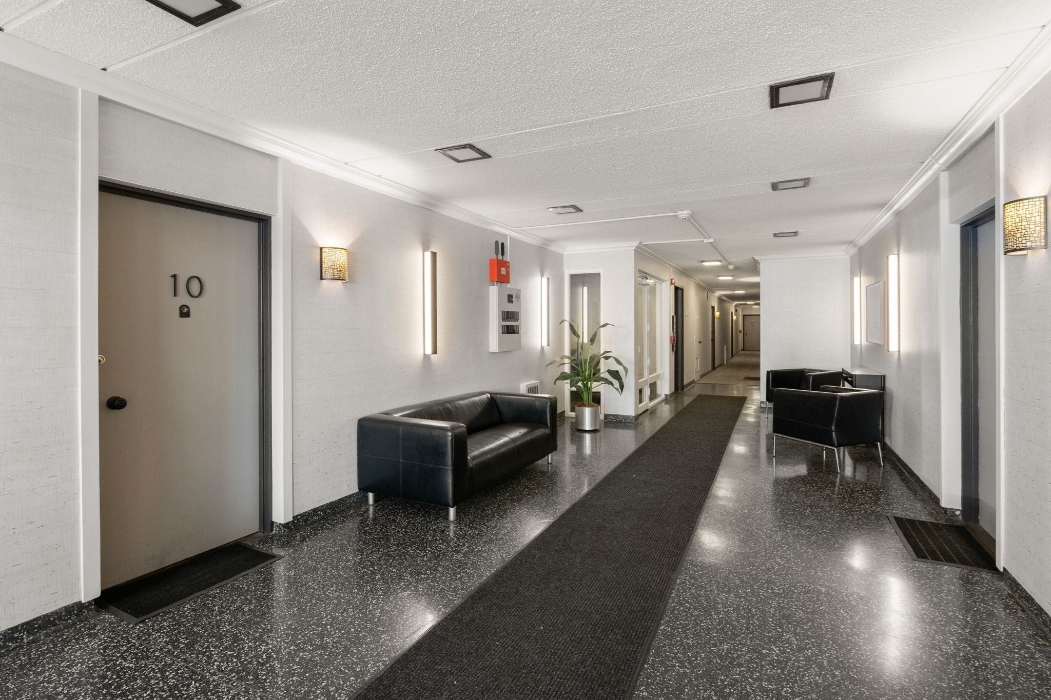 100 Marion St #47, Brookline, MA, 100 Marion St #47, Brookline, MA Photo #4