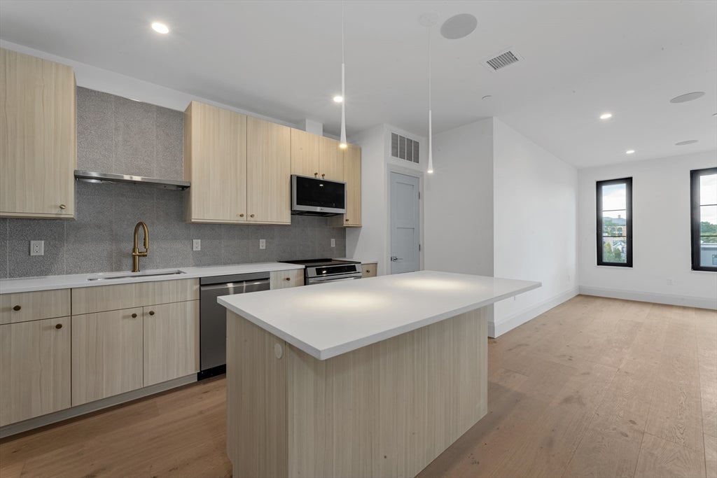 34 Oak Street #304, Boston, MA, 34 Oak Street #304, Boston, MA Photo #5